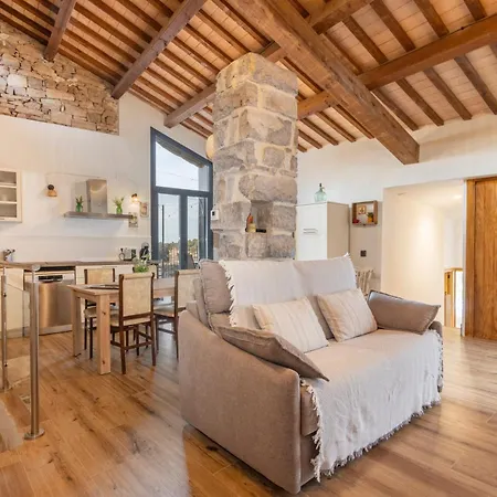 Cantó El Sech Сasa de vacaciones *